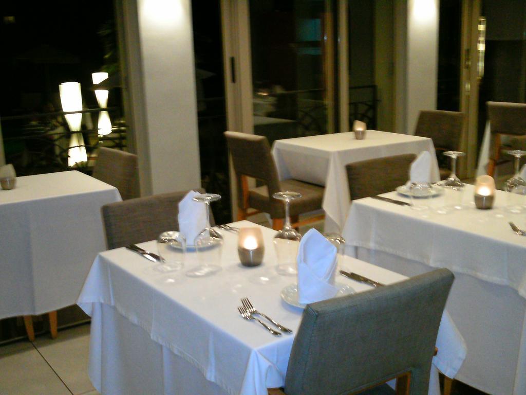 Corfu Mare Hotel -Adults Only 外观 照片