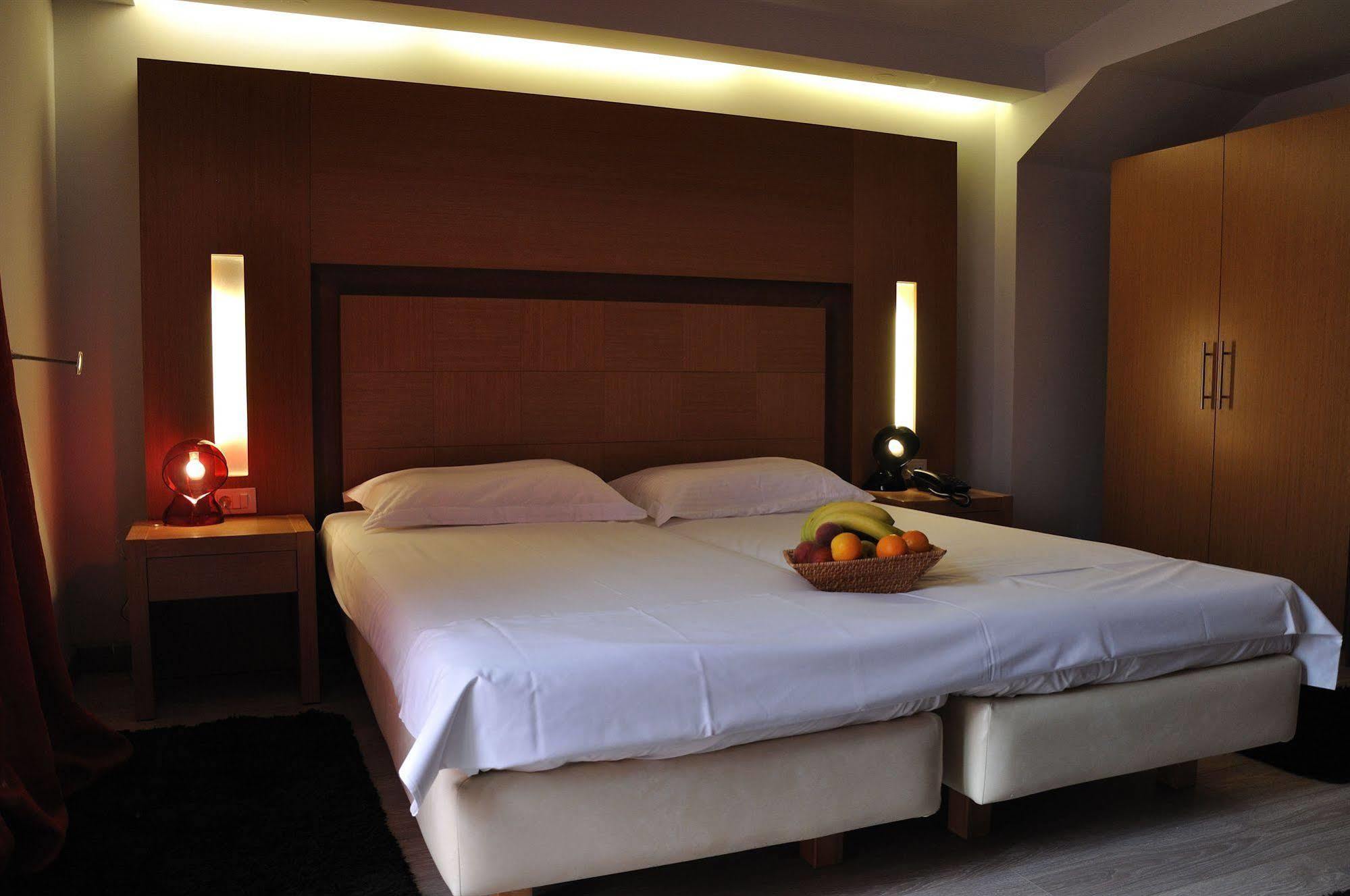 Corfu Mare Hotel -Adults Only 外观 照片